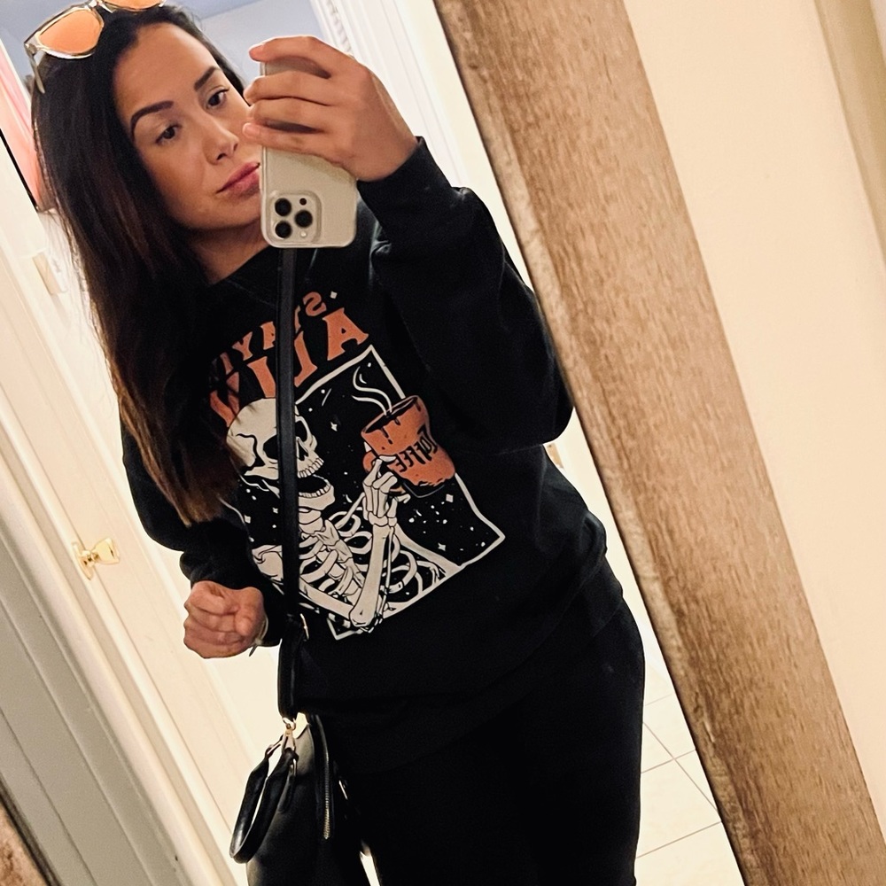 Staying Alive, Halloween sweatshirt